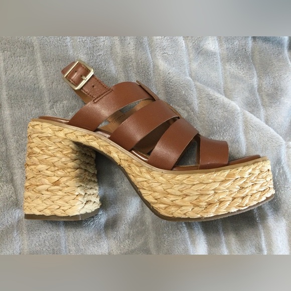 Lisa Vicky Just Strappy Platform Cognac Sandals Size 6 M - Picture 11 of 12